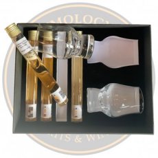 Whisky Discovery Box 4x2cl + 2 Perfect Dram Glasses, 8cl - 50,95°